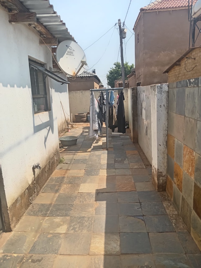 2 Bedroom Property for Sale in Ga-Rankuwa Unit 23 Gauteng