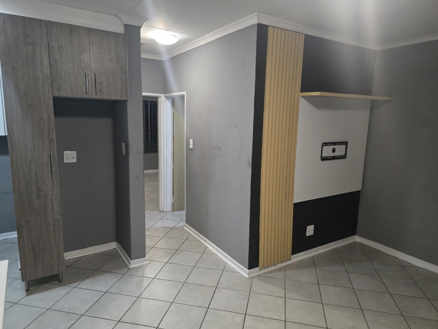 2 Bedroom Property for Sale in Karenpark Gauteng