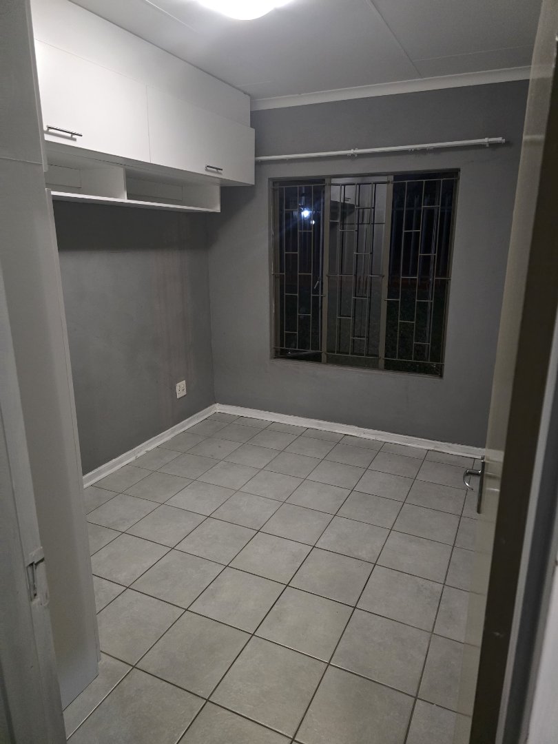 2 Bedroom Property for Sale in Karenpark Gauteng
