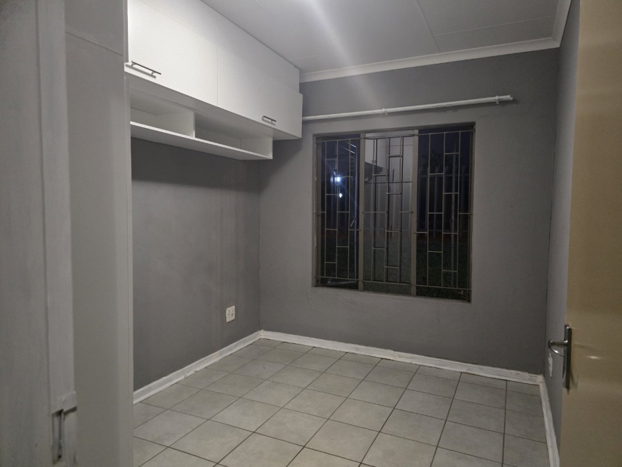 2 Bedroom Property for Sale in Karenpark Gauteng