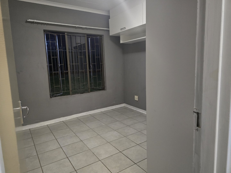 2 Bedroom Property for Sale in Karenpark Gauteng