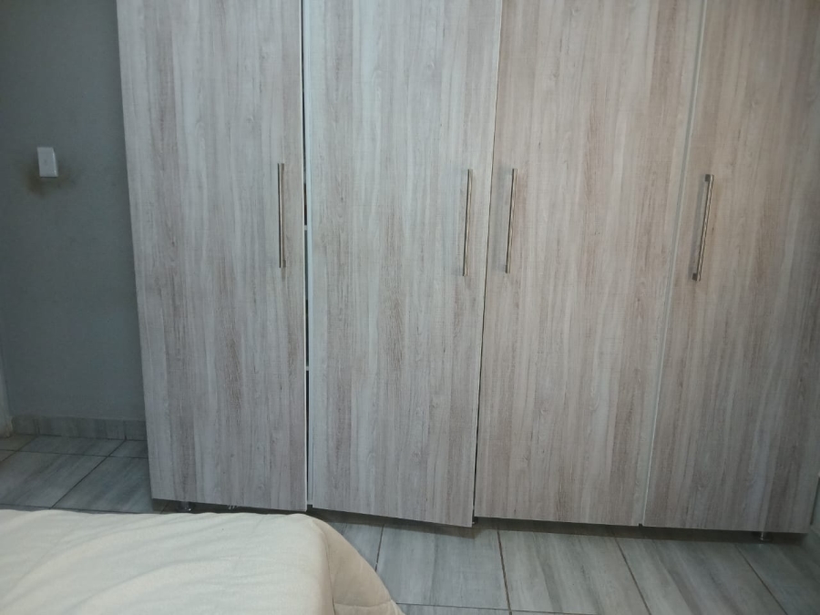 3 Bedroom Property for Sale in Mountain View Gauteng