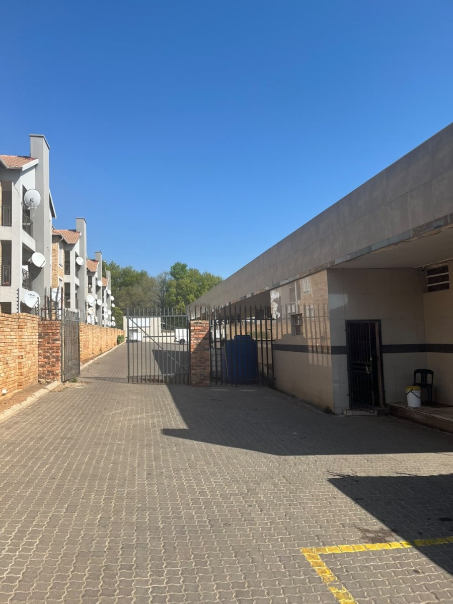 Commercial Property for Sale in Birch Acres Gauteng