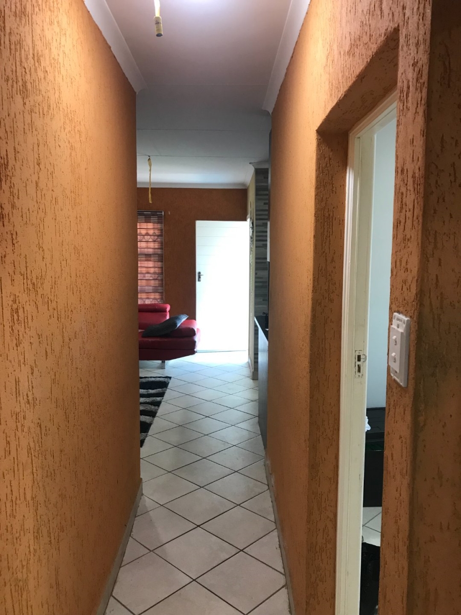 3 Bedroom Property for Sale in Witpoortjie Gauteng