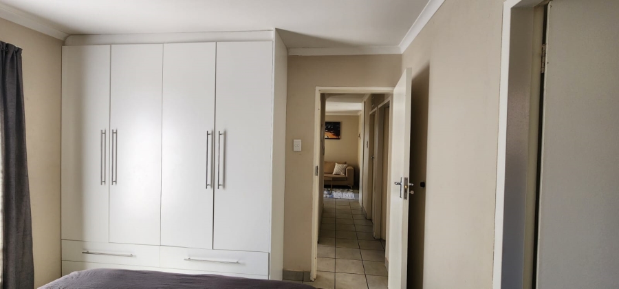 3 Bedroom Property for Sale in Sky City Gauteng