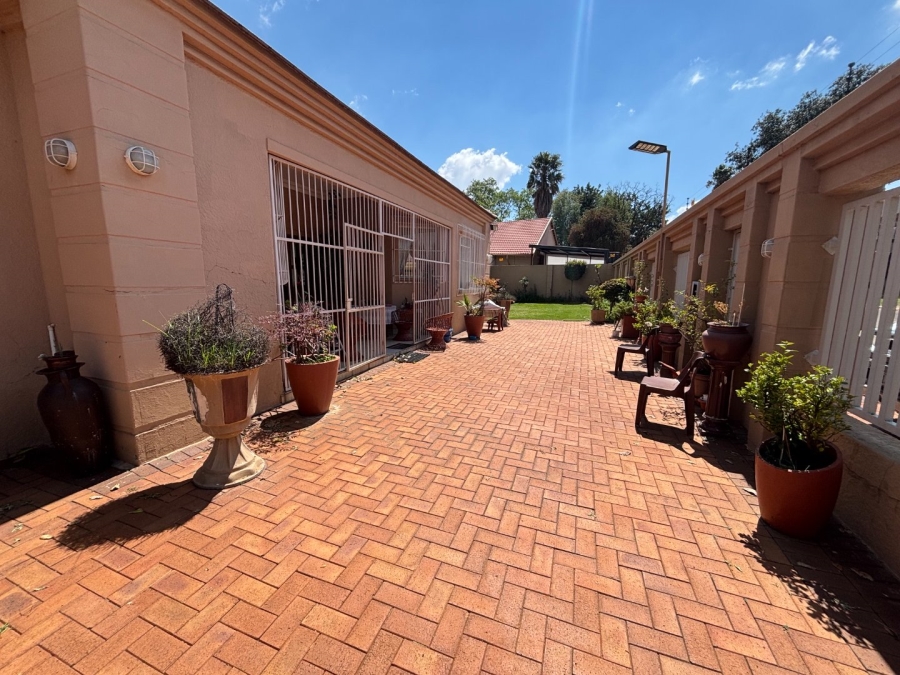 3 Bedroom Property for Sale in Dalpark Gauteng