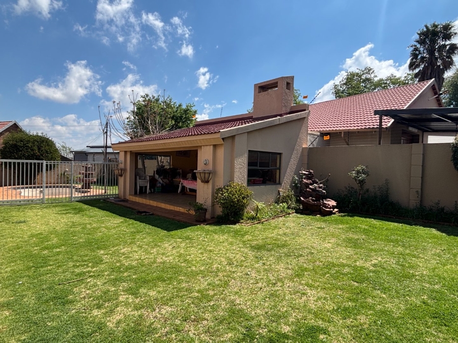 3 Bedroom Property for Sale in Dalpark Gauteng