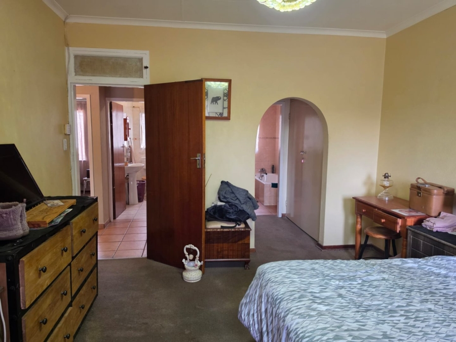 3 Bedroom Property for Sale in Barvallen Gauteng