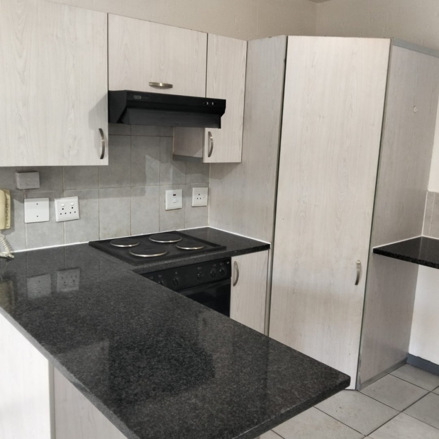 2 Bedroom Property for Sale in Ferndale Gauteng