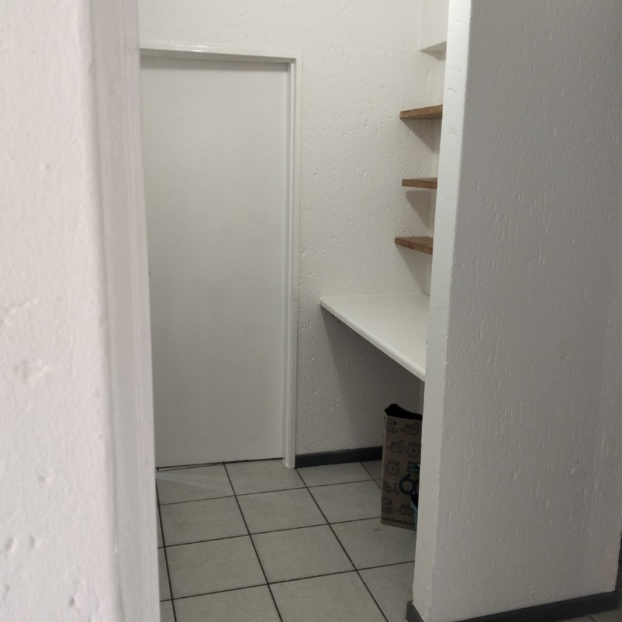 2 Bedroom Property for Sale in Ferndale Gauteng