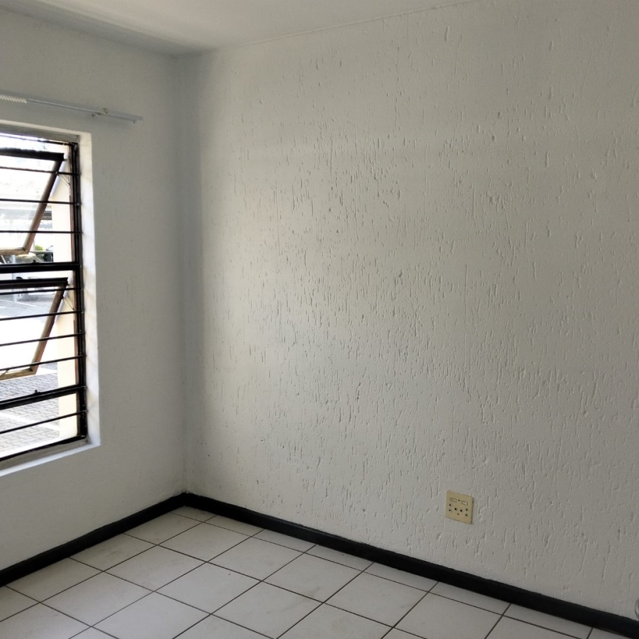 2 Bedroom Property for Sale in Ferndale Gauteng
