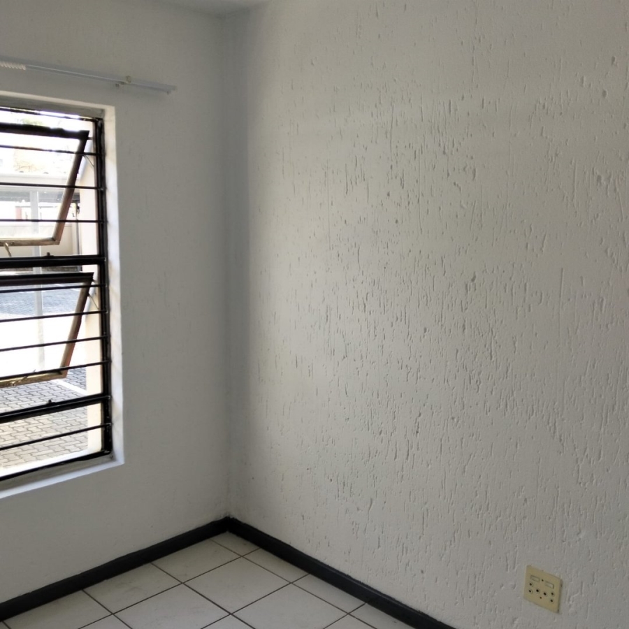2 Bedroom Property for Sale in Ferndale Gauteng