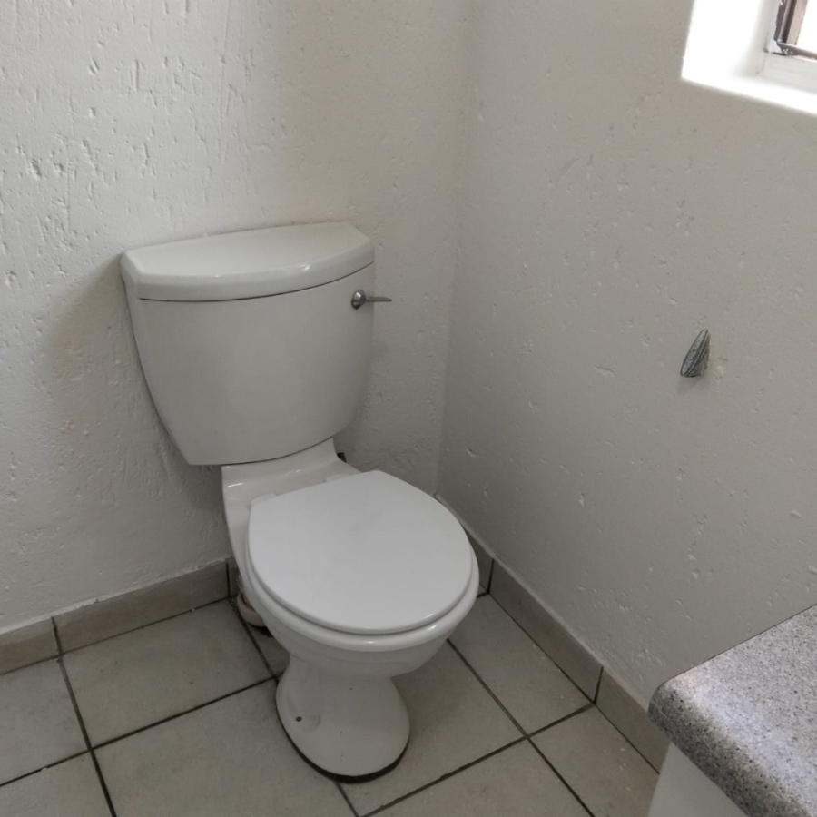 2 Bedroom Property for Sale in Ferndale Gauteng