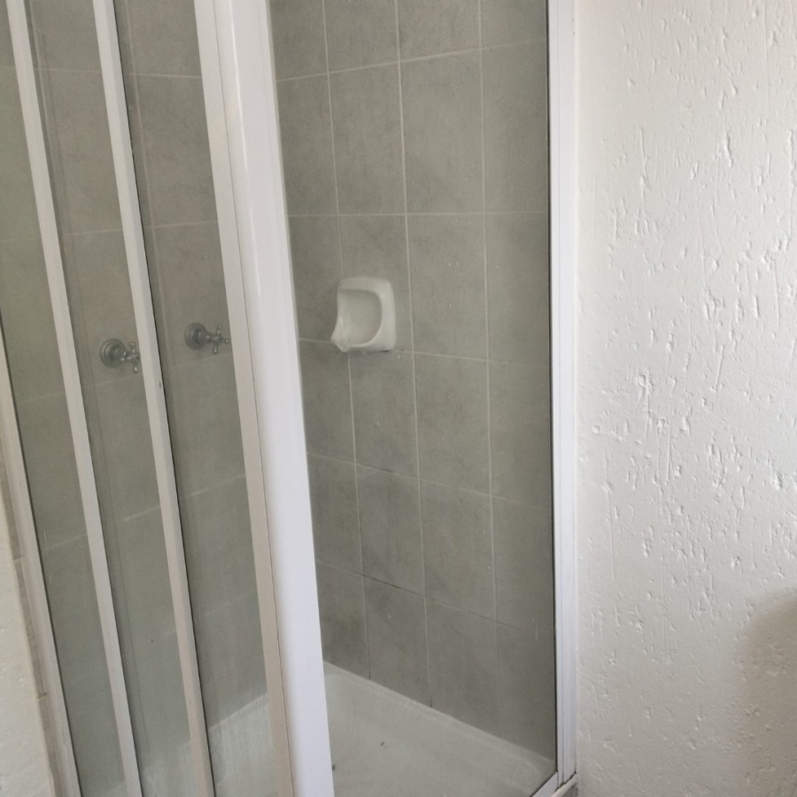 2 Bedroom Property for Sale in Ferndale Gauteng