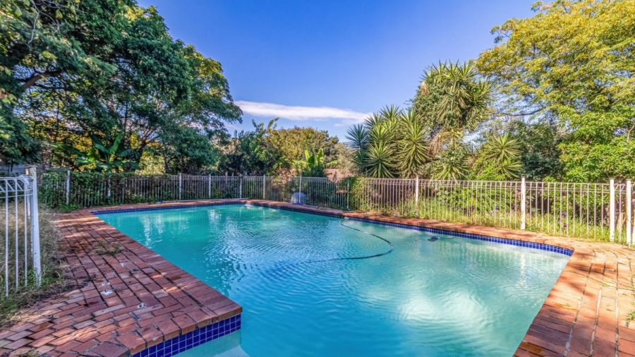 4 Bedroom Property for Sale in Lombardy East Gauteng