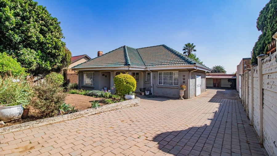 3 Bedroom Property for Sale in Rewlatch Gauteng