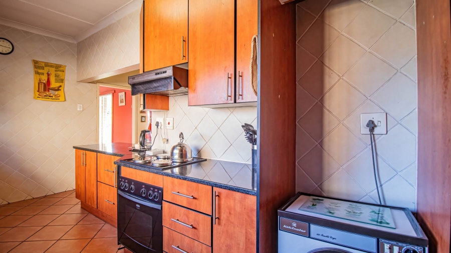 3 Bedroom Property for Sale in Rewlatch Gauteng