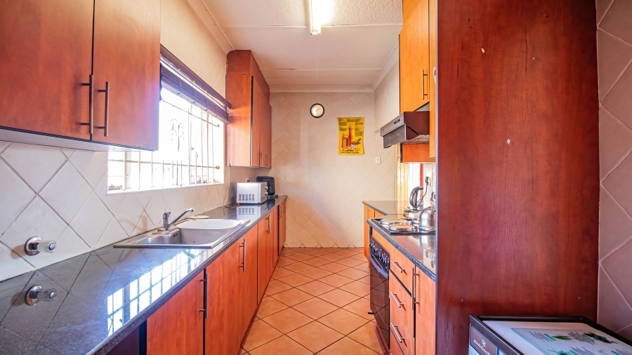 3 Bedroom Property for Sale in Rewlatch Gauteng