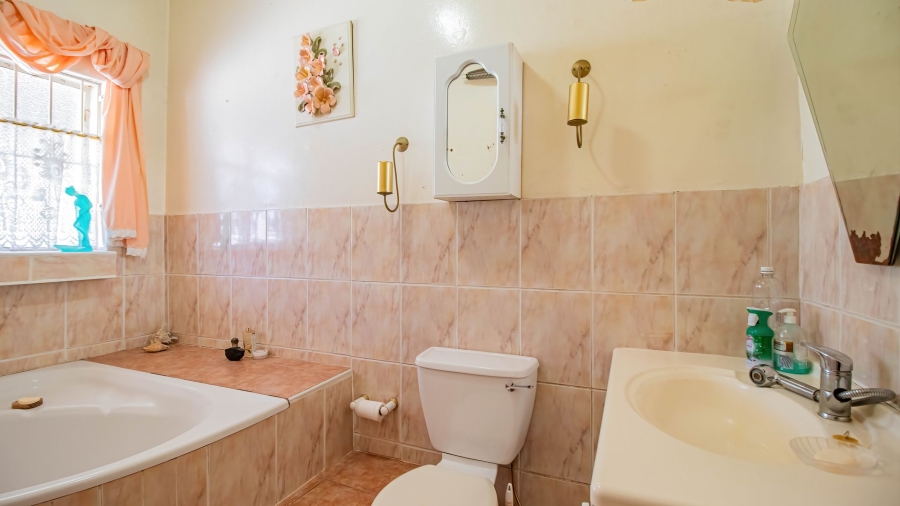 3 Bedroom Property for Sale in Rewlatch Gauteng