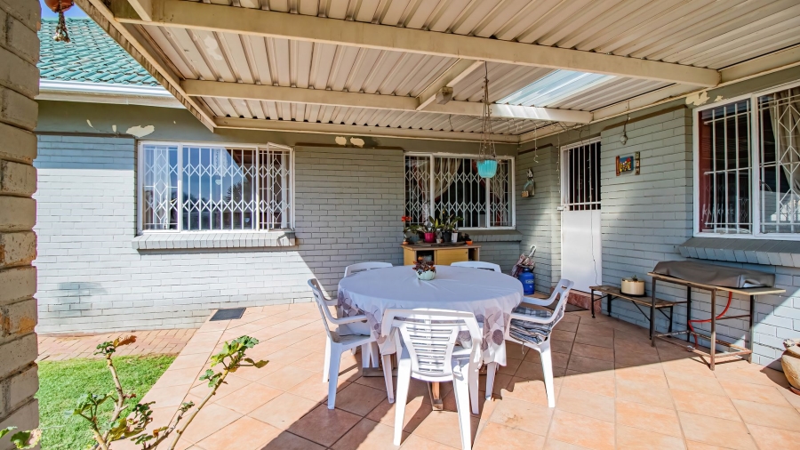3 Bedroom Property for Sale in Rewlatch Gauteng