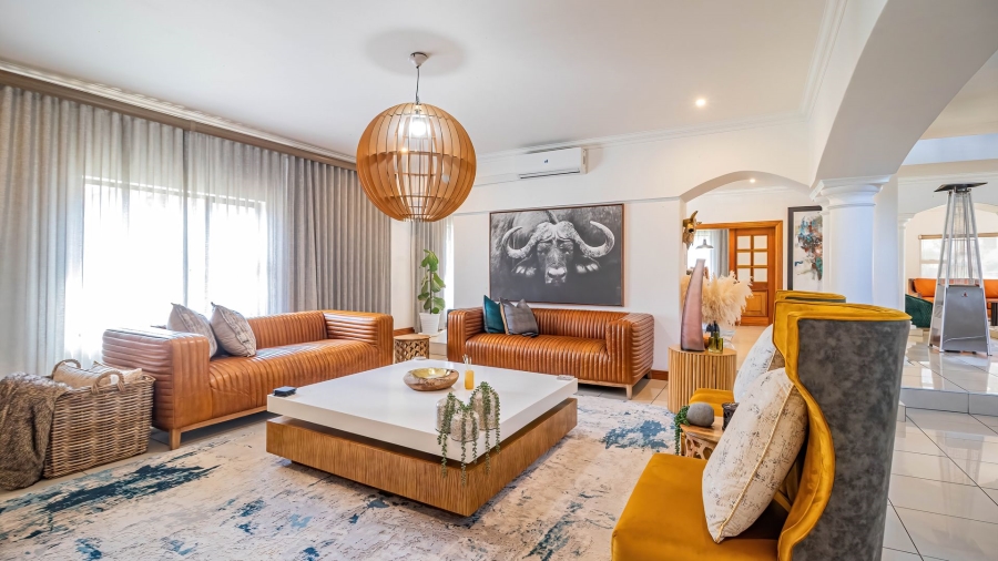 5 Bedroom Property for Sale in Glenvista Gauteng