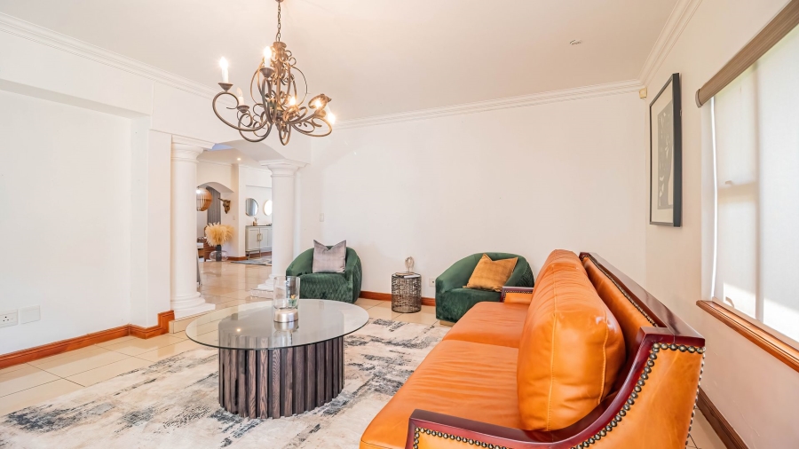 5 Bedroom Property for Sale in Glenvista Gauteng