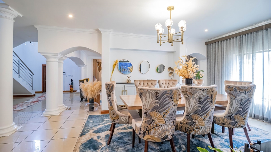5 Bedroom Property for Sale in Glenvista Gauteng