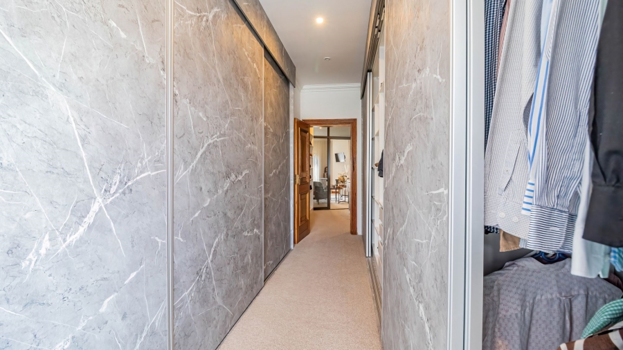 5 Bedroom Property for Sale in Glenvista Gauteng