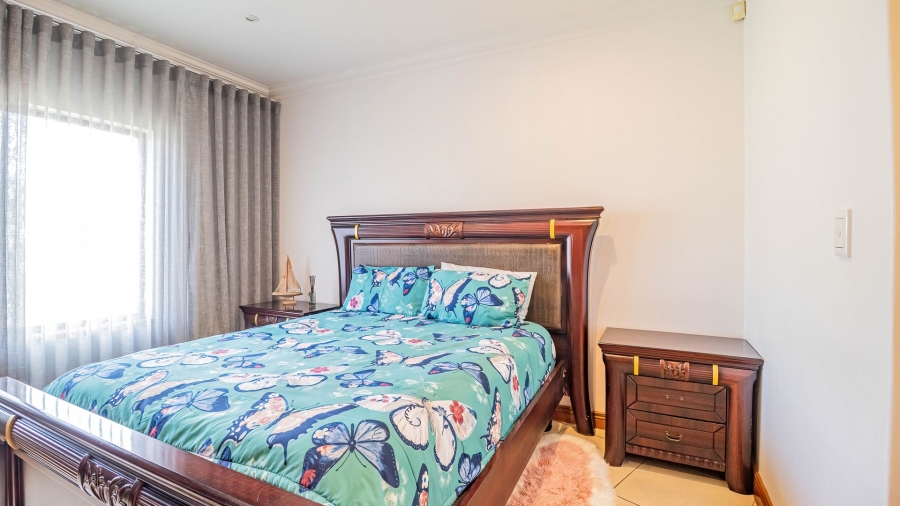 5 Bedroom Property for Sale in Glenvista Gauteng