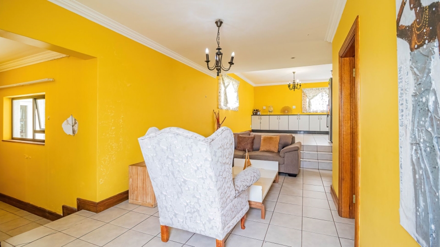 5 Bedroom Property for Sale in Glenvista Gauteng
