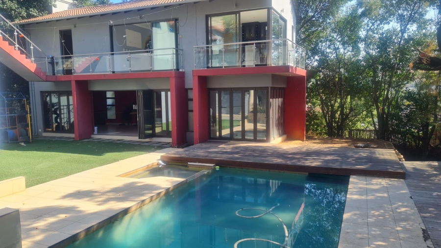 7 Bedroom Property for Sale in Glenvista Gauteng