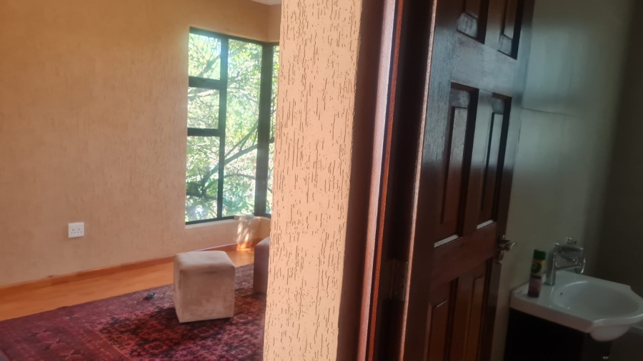 7 Bedroom Property for Sale in Glenvista Gauteng