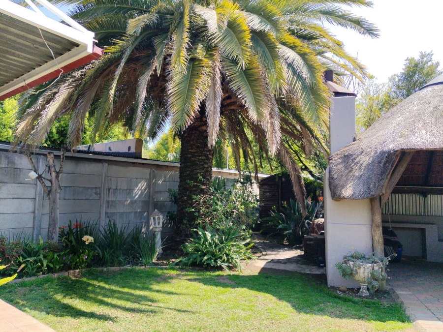 4 Bedroom Property for Sale in Cinderella Gauteng