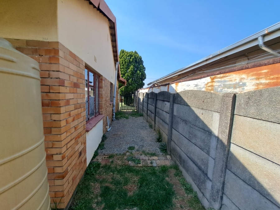 3 Bedroom Property for Sale in Visagie Park Gauteng