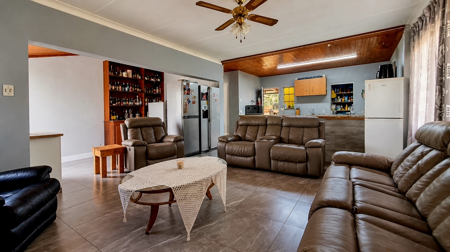 3 Bedroom Property for Sale in Kookrus Gauteng