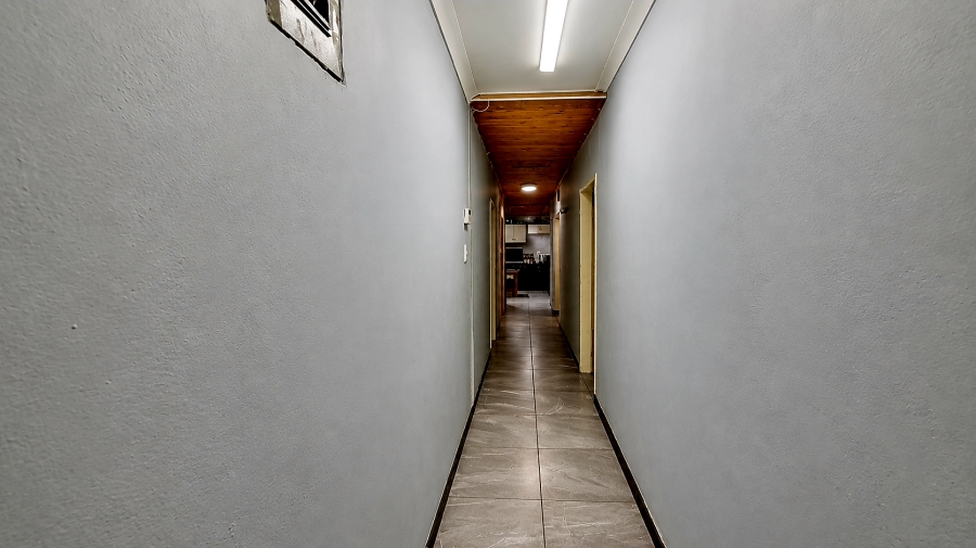 3 Bedroom Property for Sale in Kookrus Gauteng
