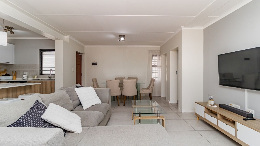 2 Bedroom Property for Sale in Modderfontein Gauteng