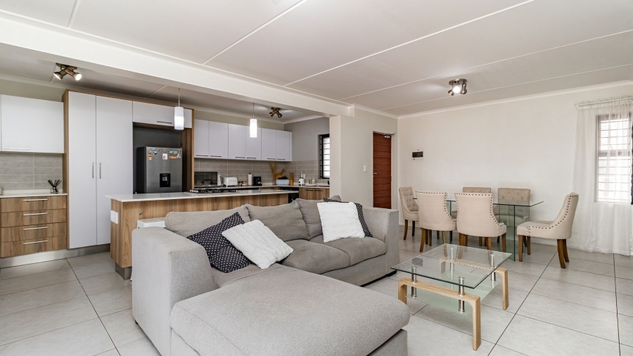 2 Bedroom Property for Sale in Modderfontein Gauteng