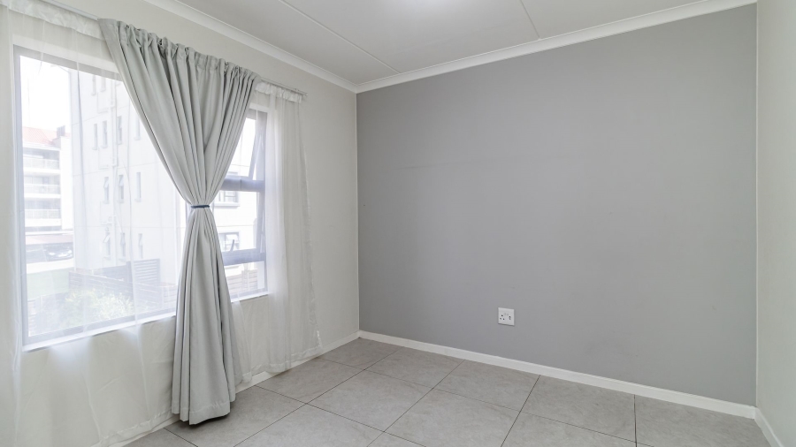 2 Bedroom Property for Sale in Modderfontein Gauteng
