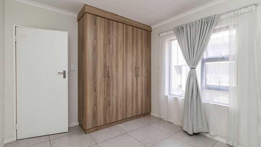 2 Bedroom Property for Sale in Modderfontein Gauteng
