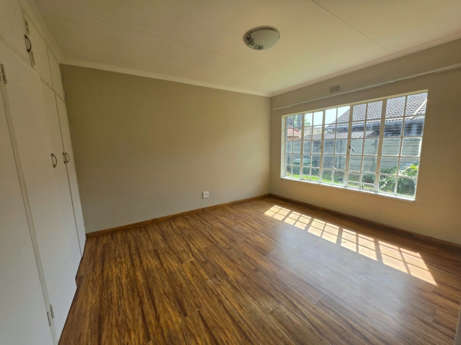 3 Bedroom Property for Sale in Bonaero Park Gauteng