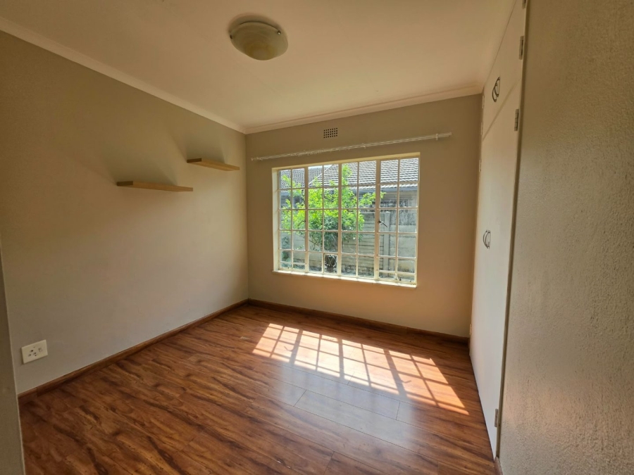 3 Bedroom Property for Sale in Bonaero Park Gauteng