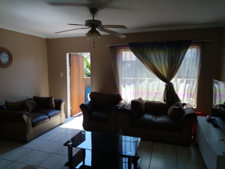 2 Bedroom Property for Sale in Eden Glen Gauteng