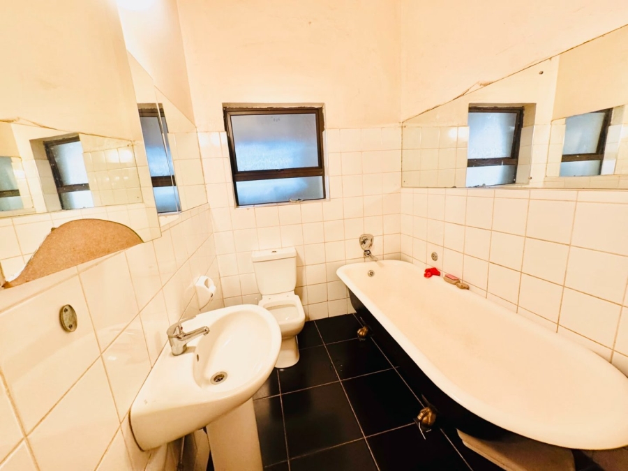 3 Bedroom Property for Sale in Malvern Gauteng