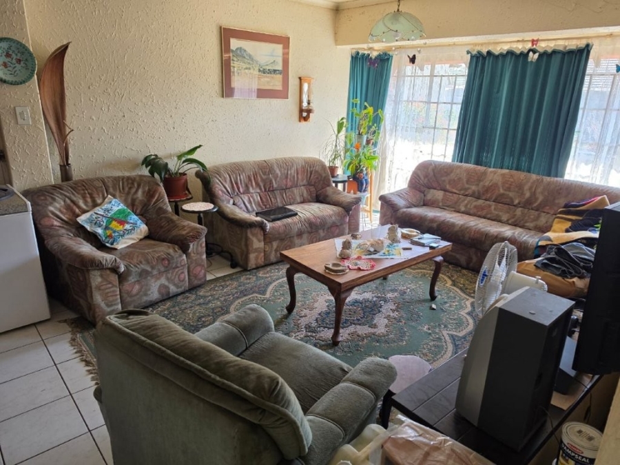 3 Bedroom Property for Sale in Bonaero Park Gauteng