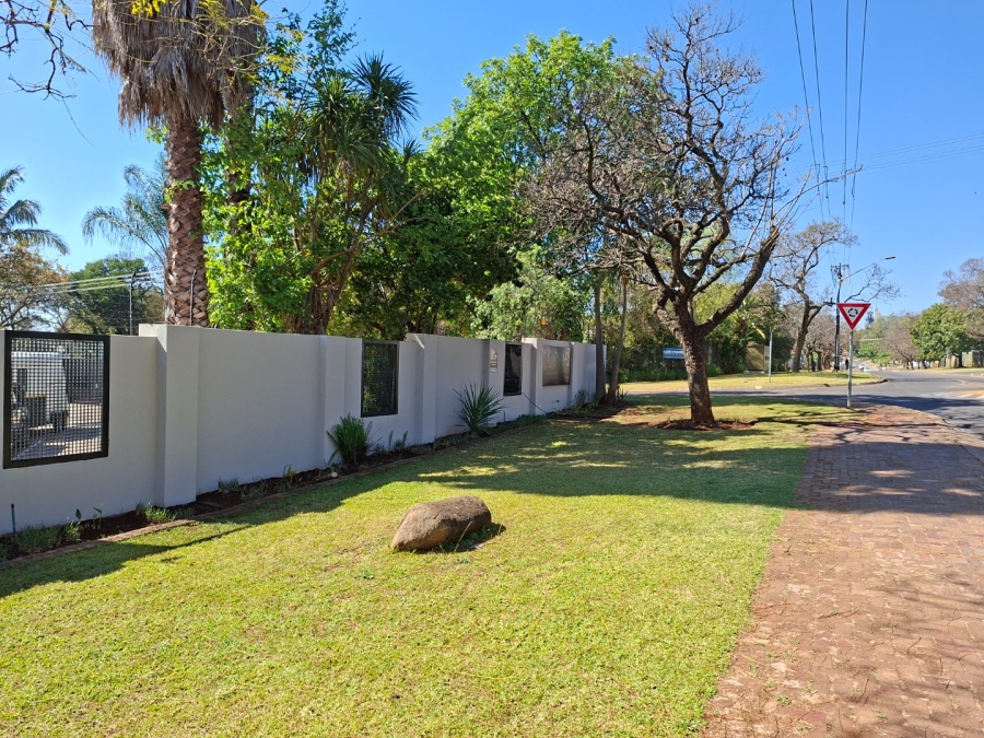 To Let Commercial Property for Rent in Alphen Park Gauteng