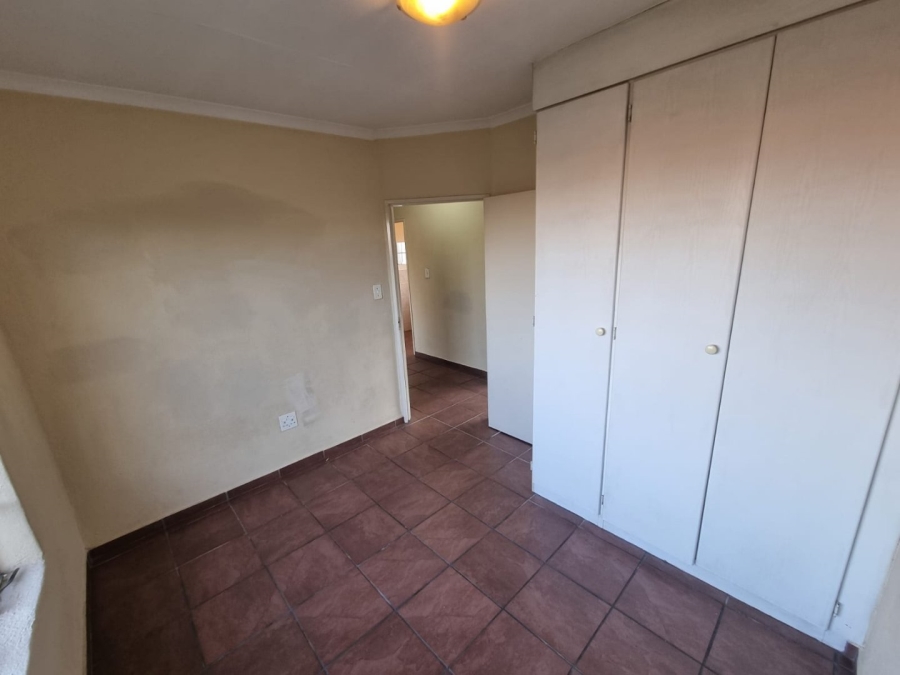 To Let 3 Bedroom Property for Rent in Elandspark Gauteng