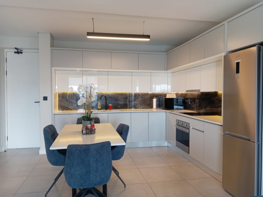 2 Bedroom Property for Sale in Waterfall Gauteng