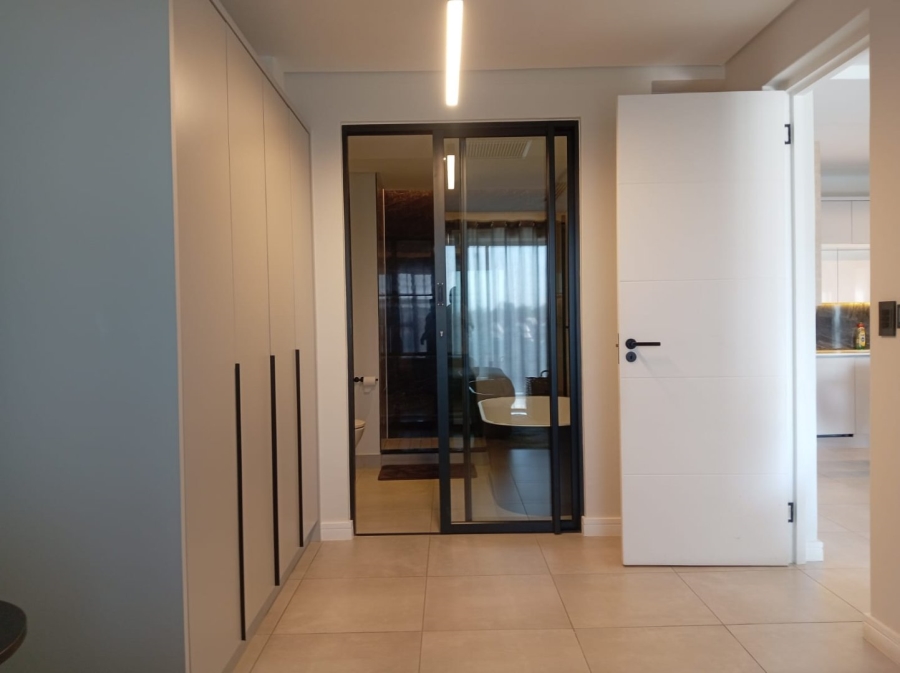 2 Bedroom Property for Sale in Waterfall Gauteng