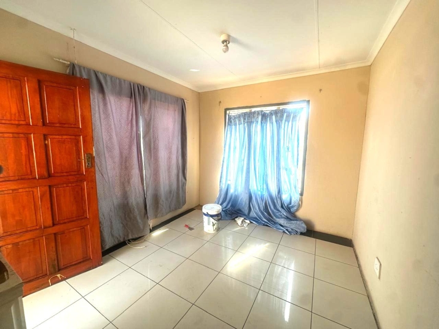 1 Bedroom Property for Sale in Stretford Gauteng